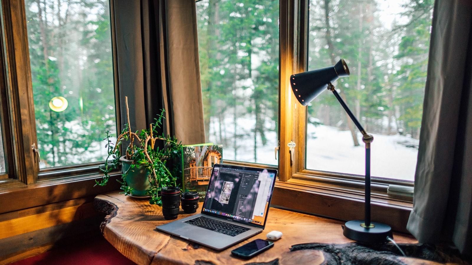Tips for​ Creating a Peaceful and Relaxing Workspace