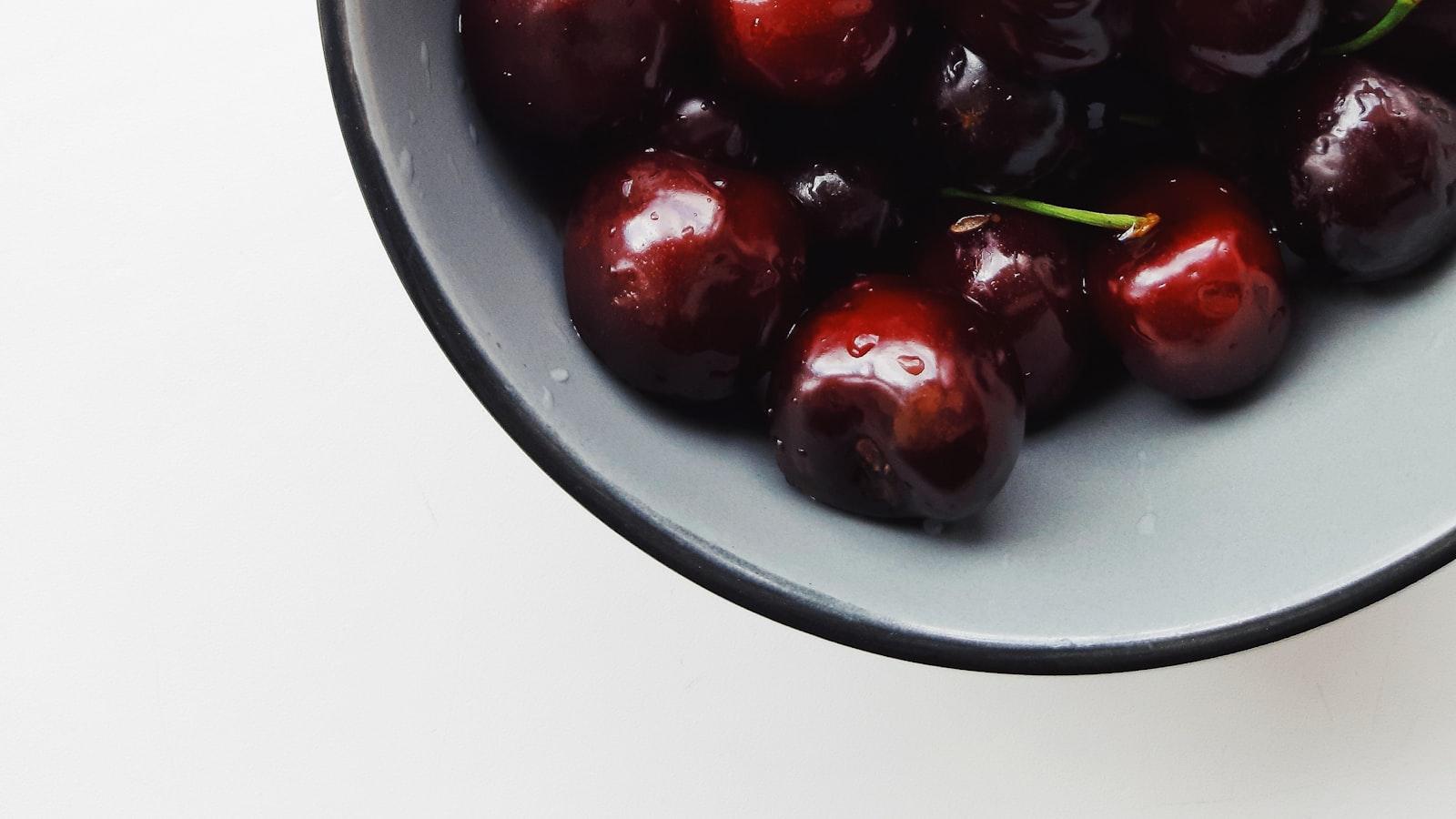 Age-Defying Secrets: Unleashing the Power of Moisturizing for Radiant Senior ⁢Skin