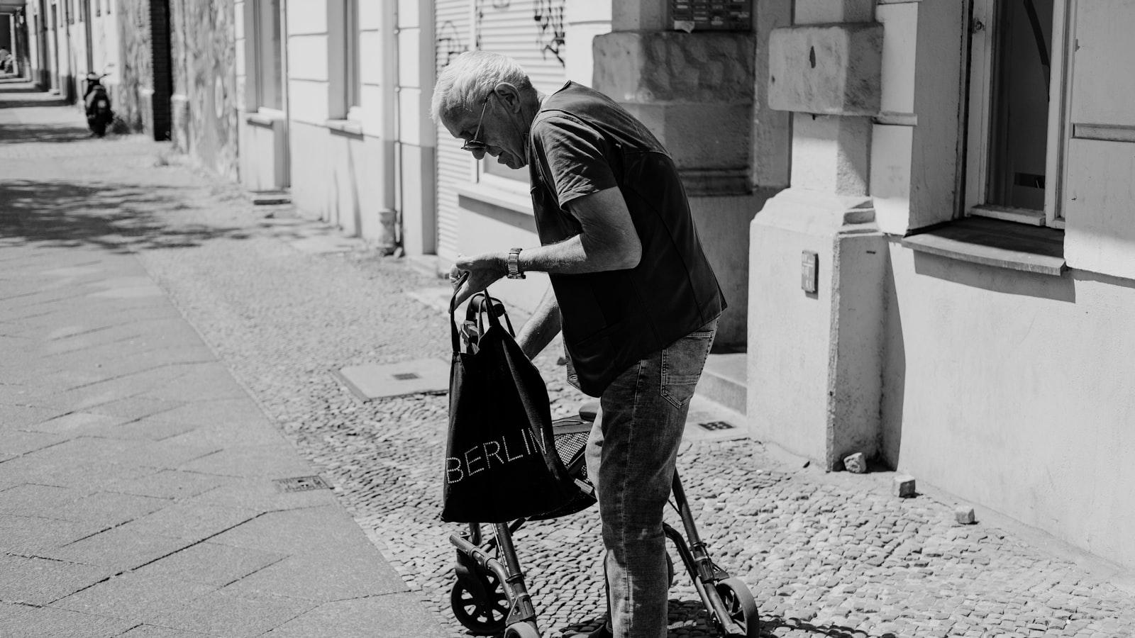 Improving Stability and ⁢Balance: Essential Yoga Flow for Older Adults