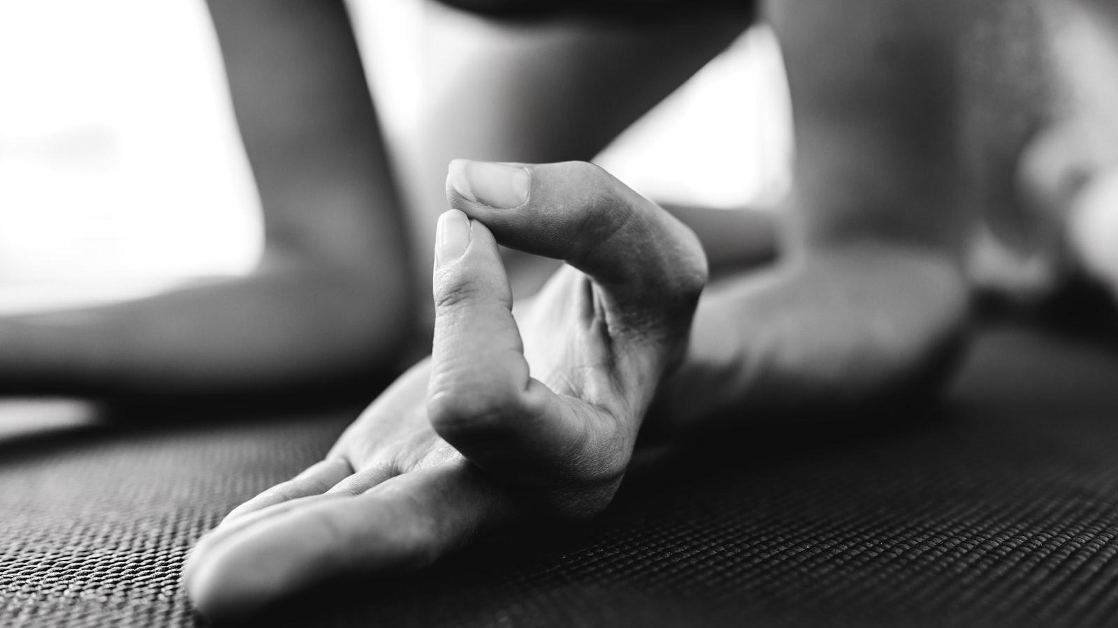 Unveiling the Core Principles: Insights into⁣ the⁢ Essence ⁣of Yoga Philosophy